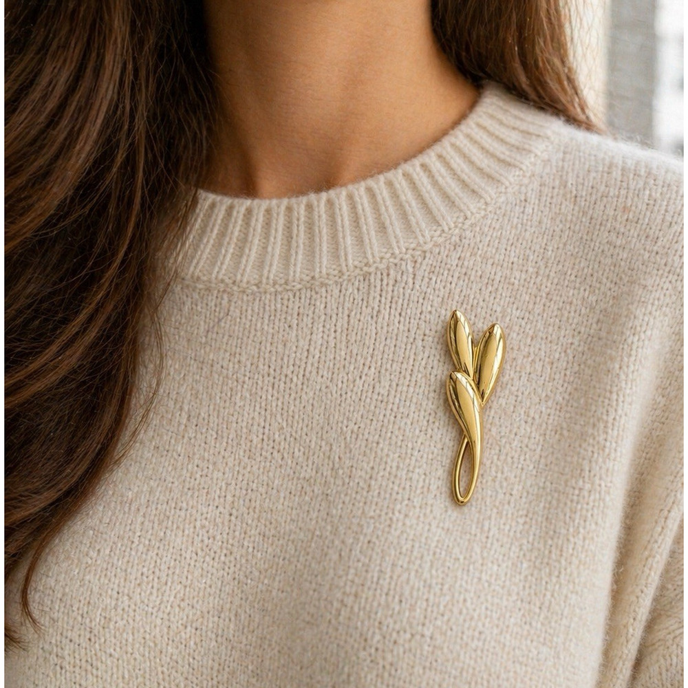 Vintage Gold Tone Abstract Leaf Brooch Pin Minimalist Sleek Statement